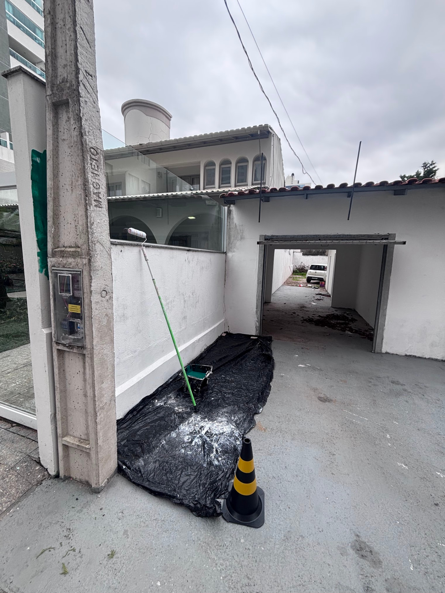 Pintura de parede externa branca